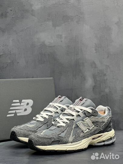 Кроссовки New Balance 1906r