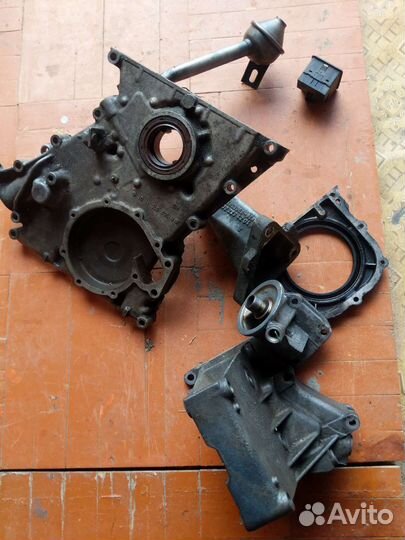 Запчасти двс m102 Мерседес