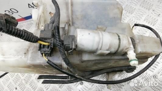 Бачок омывателя volvo XC90 1 (8NT17NL01)
