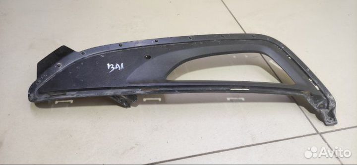 Рамка противотуманной фары левая Hyundai Tucson 3