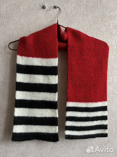 Шарф ручной вязки