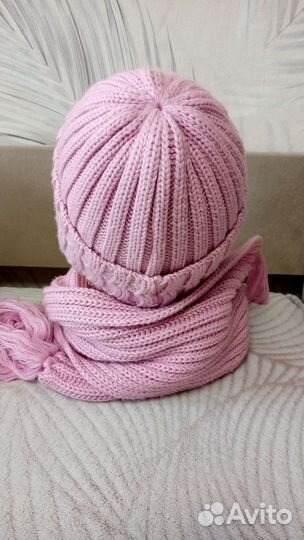 Комплект шапка и шарф длинный