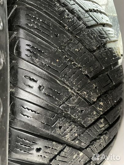 Goodyear UltraGrip 265/65 R17