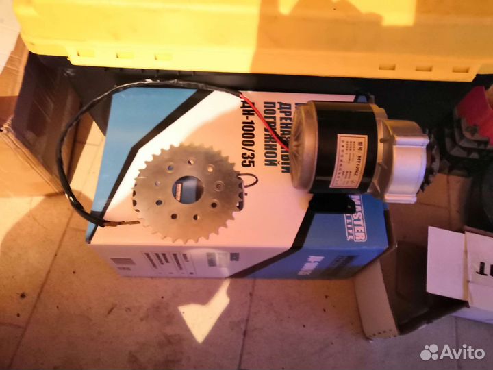 Электромотор с креплением, для велосипеда