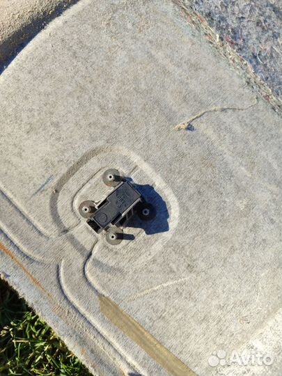 Потолок Mitsubishi Pajero 4