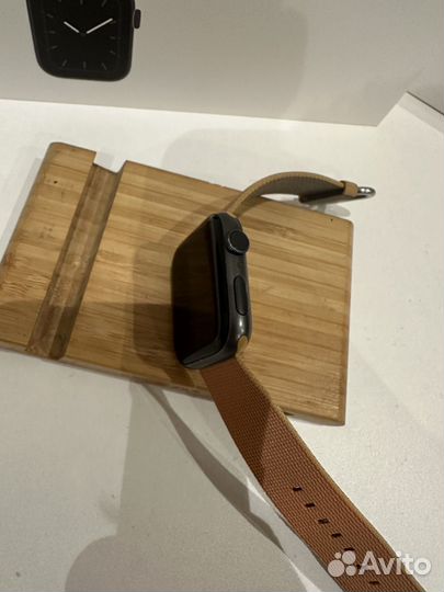 Apple watch series 5 44mm отличное состояние