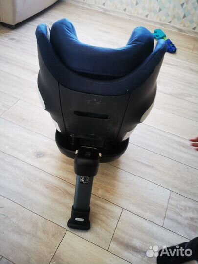 Cybex Sirona M2 i-Size + Base M