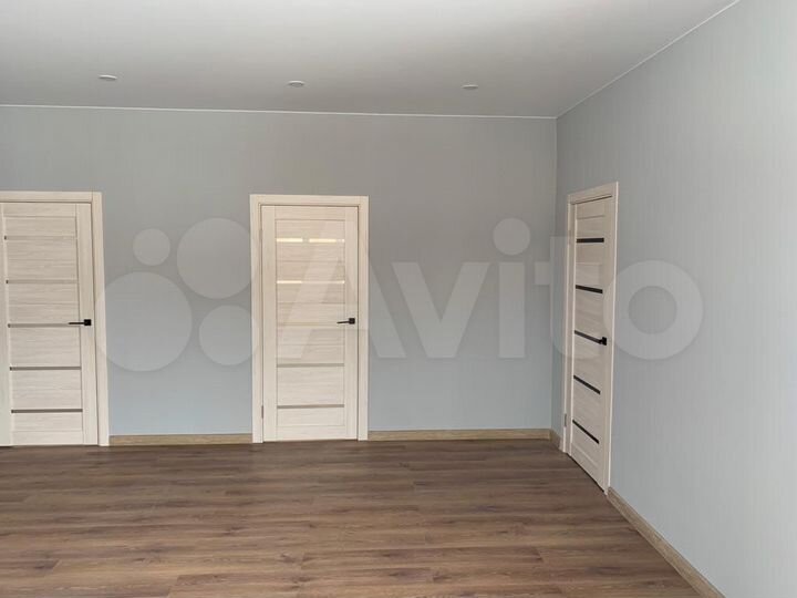 Коттедж 92 м² на участке 10 сот.