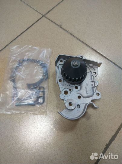 Насос водяной renault 1.4-1.6 до 2010г. 7701478018