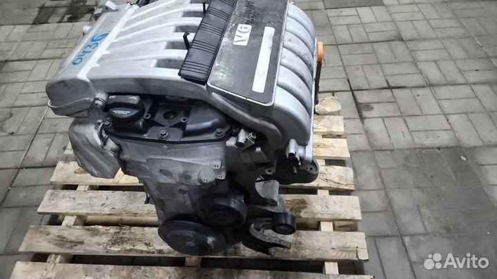 Тройник системы охлаждения Audi Q7 2005