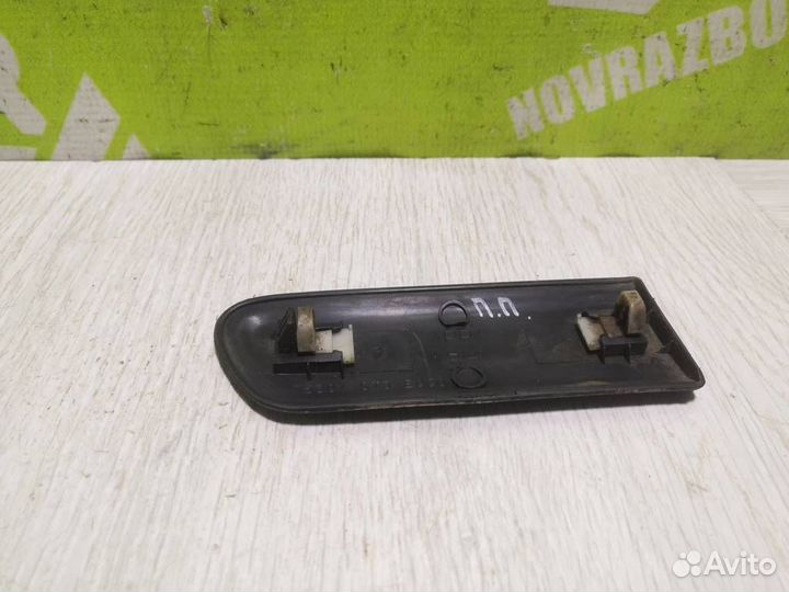 Молдинг переднего правого крыла Ровер 4-серия