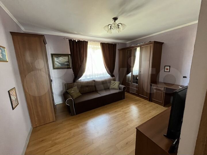 2-к. квартира, 60 м², 5/5 эт.