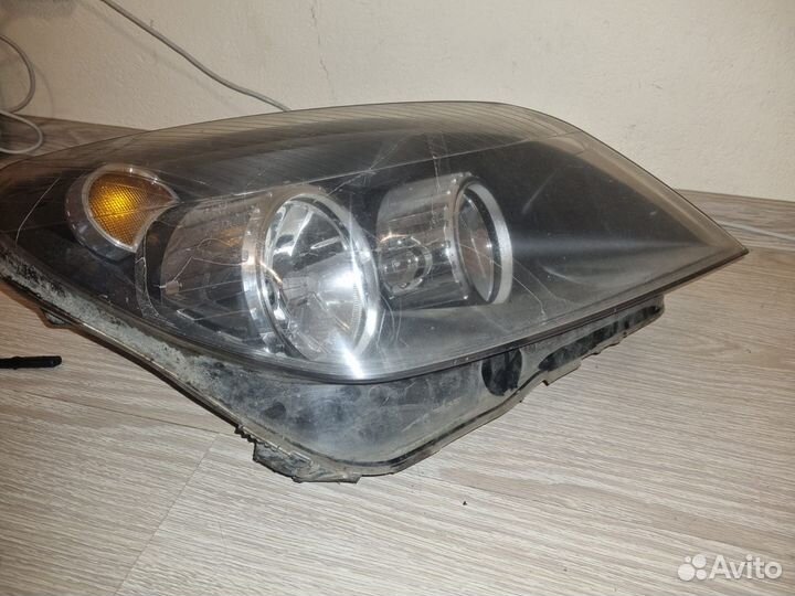 Фара передняя правая Opel Astra H gtc 2010