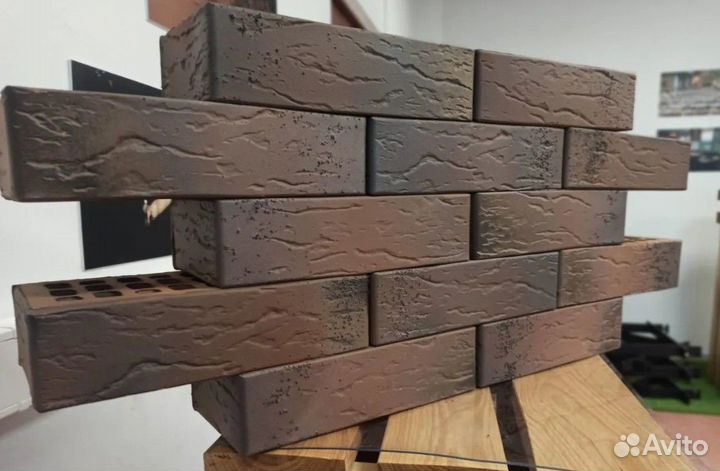 Кирпич лицевой со склада