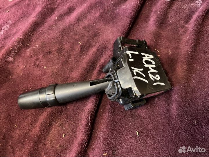 Блок подрулевых переключателей левый Toyota Ipsum