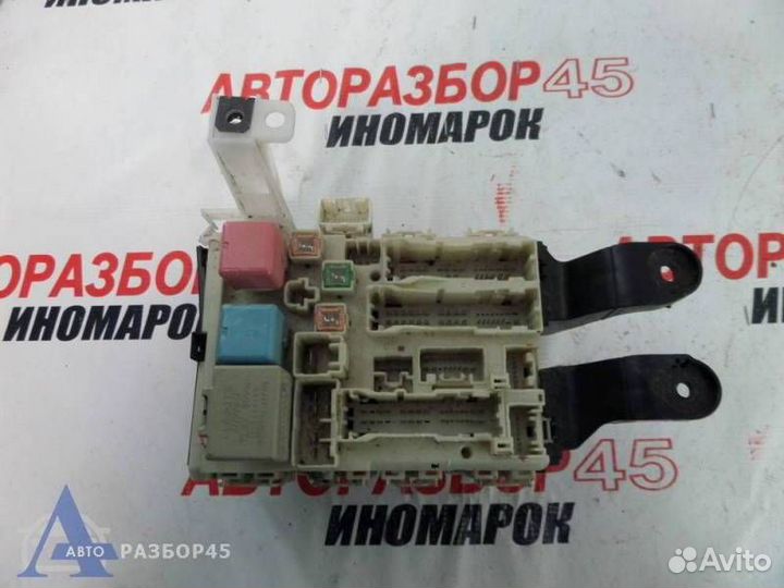 Блок предохранителей Toyota Corolla E150 2006-2013
