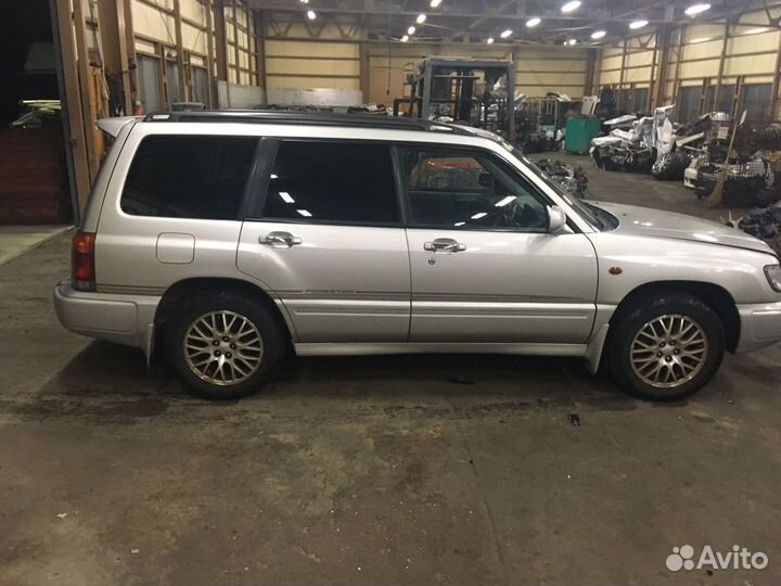 Крышка маслозаливной горловины Subaru Forester SF9