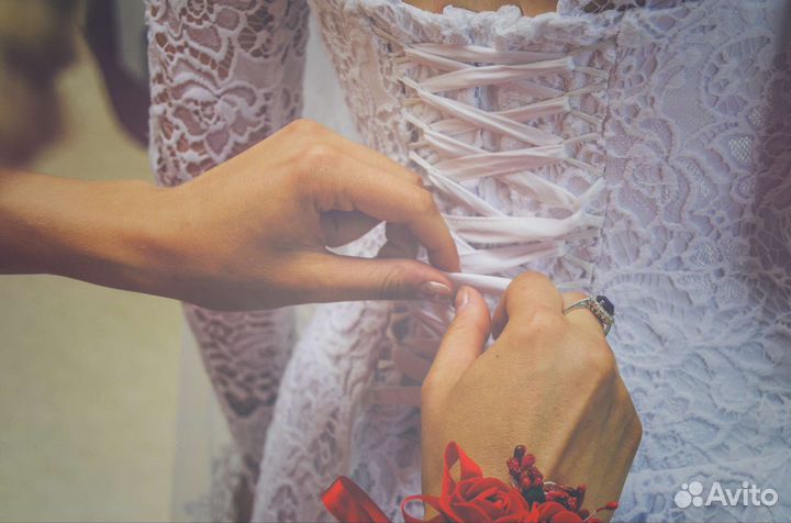 Свадебное платье