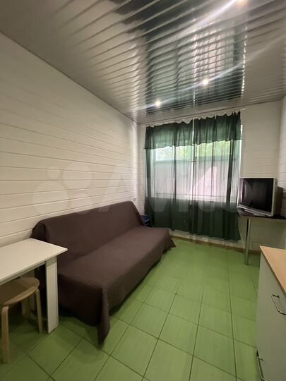 Комната 12 м² в 5-к., 1/1 эт.