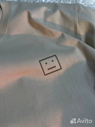 Футболка Lux Acne Studios