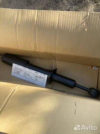 Стойка амортизатора прадо 120