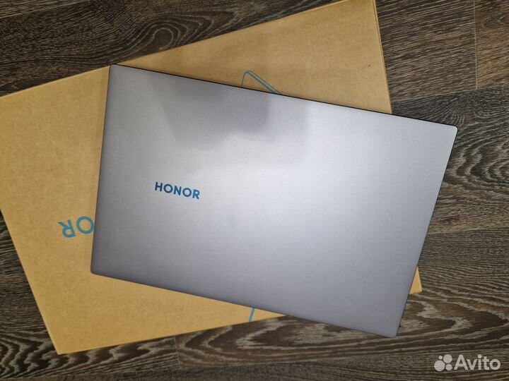 Honor magicbook 14 ryzen 7 5700u