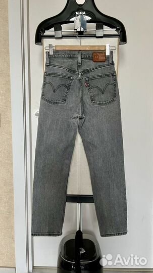 Женские джинсы levis 501