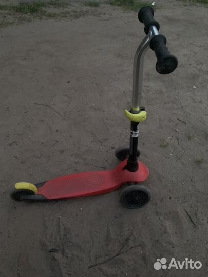 Самокат детский бу трехколесный