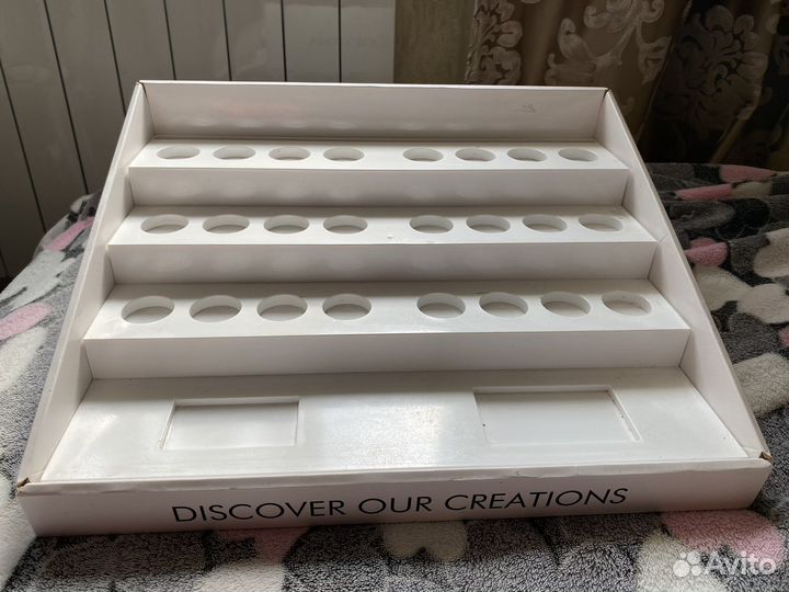 Стойка для духов