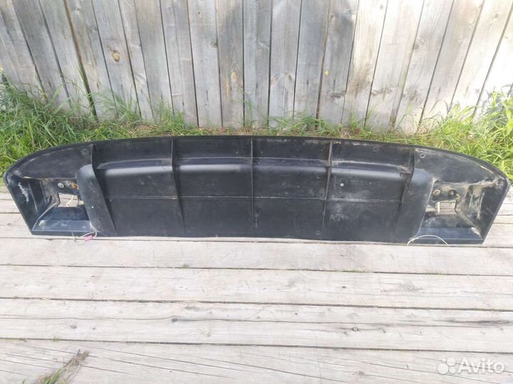 Задняя полка с фонарями ваз