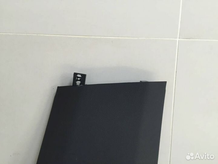 Обшивка стойки Volkswagen Polo Sed RUS 2011