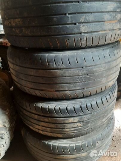 Viatti Strada Asimmetrico 215/55 R17