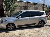 Renault Scenic 1.5 MT, 2009, 320 000 км, с пробегом, цена 610 000 руб.