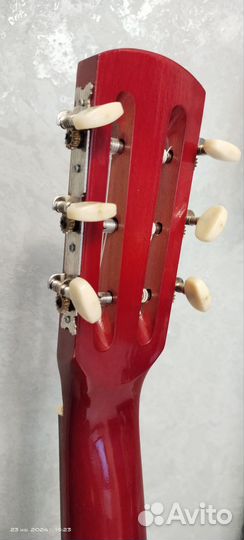 Классическая гитара 4/4