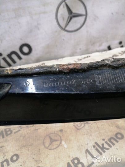 Стекло фары левое Audi A4 B8