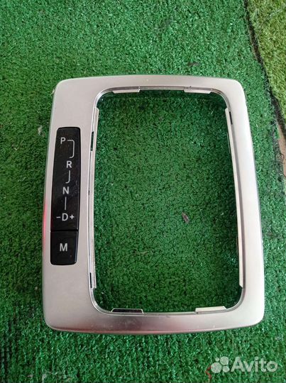 Mercedes w 204 рамка селектора АКПП