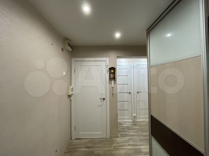 3-к. квартира, 63 м², 1/5 эт.