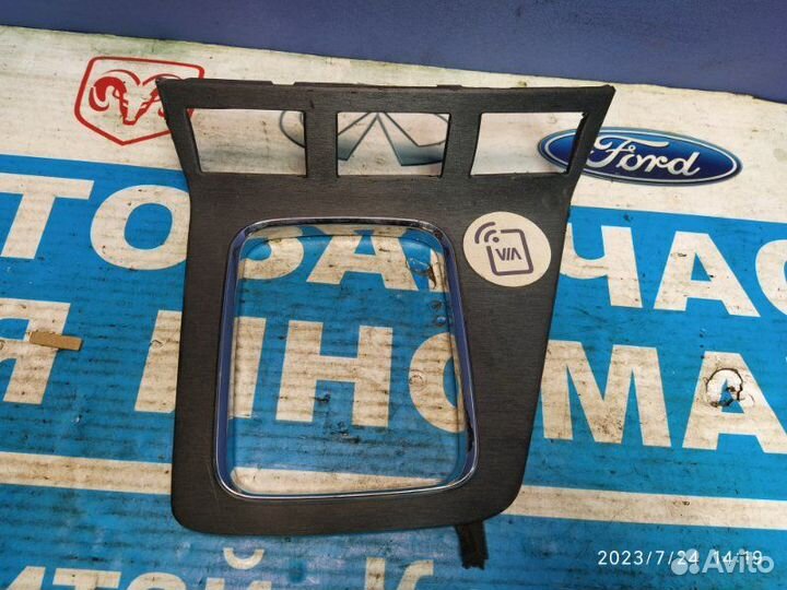 Накладка консоли Ford Mondeo 00-07