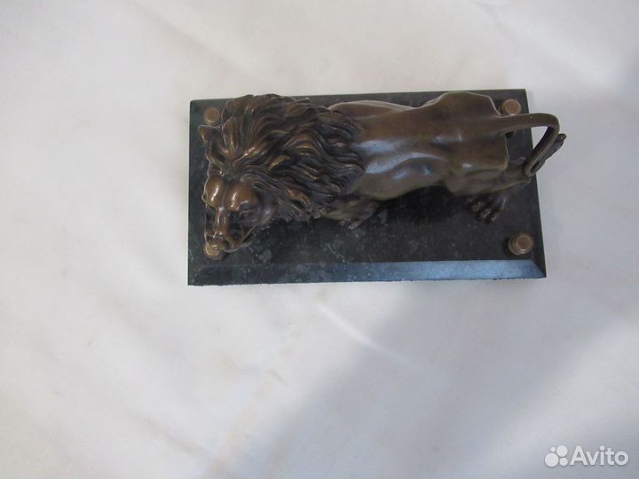 Статуэтка Лев бронза