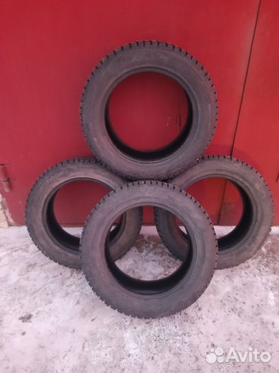 Hankook Winter I'Pike 23.5/55 R17 103T