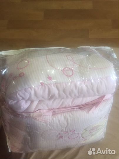 Бортики в кроватку