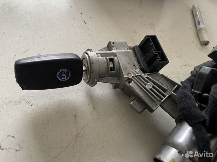 Замок зажигания Fiat Punto (199) /Grande Punto