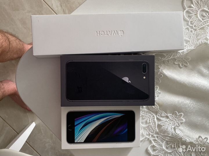 Коробка от iPhone и apple watch