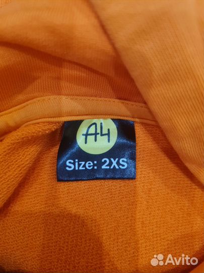 Продам толстовку мерч А4