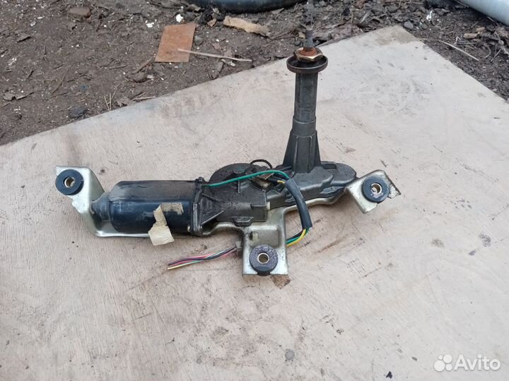 Моторчик заднего дворника на Хонда цр-В 08г