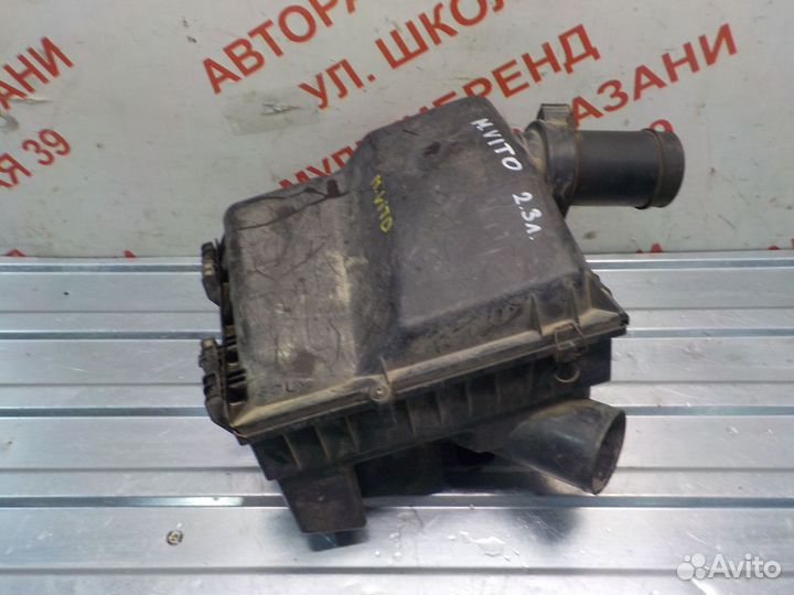 Корпус воздушного фильтра Мерседес Вито W638 2.3л