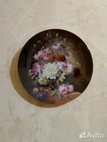 Тарелка декоративная новая