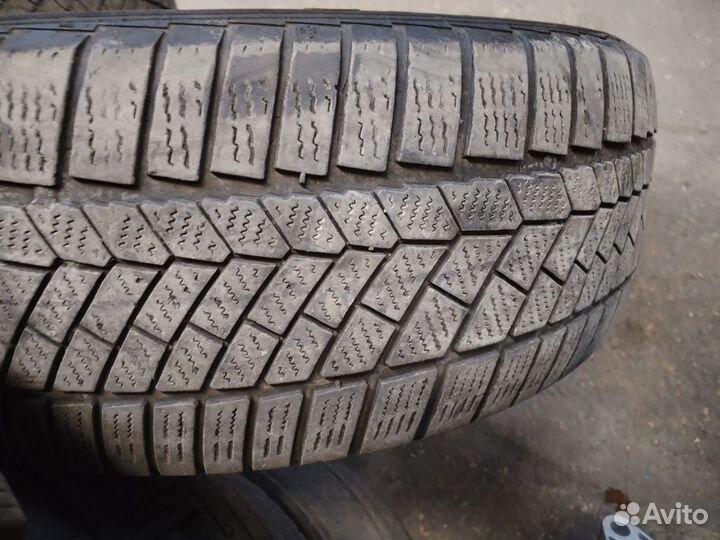 Continental ContiWinterContact TS 830 P 235/60 R18 и 255/55 R18 51L