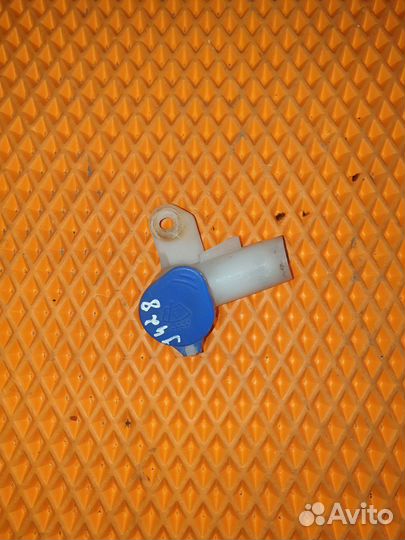 Горловина бачка омывателя Ford Focus