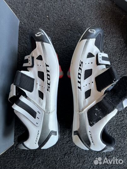 Велоботинки